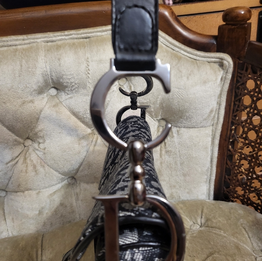 Authentic Christian Dior Trotter saddle bag - Picture 8 of 11